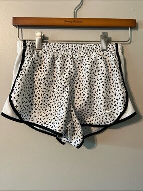 Girls Nike Dry Fit Black White Logo Shorts Lined  Medium